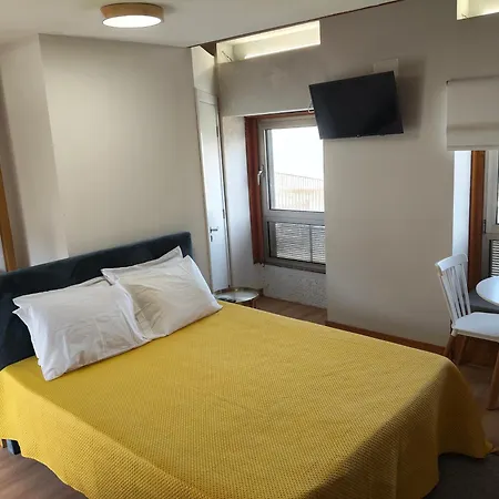 Casa Da Capela Piscina Folgosa (Porto)